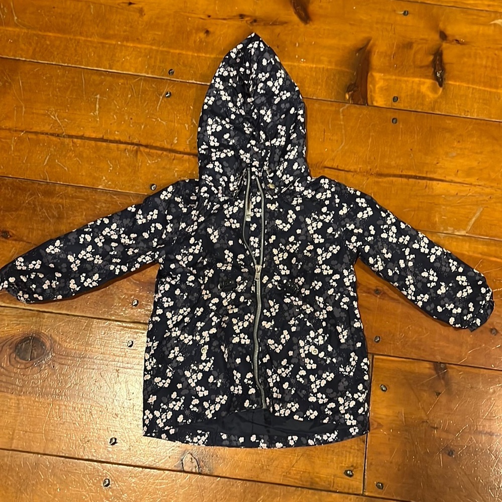 H&M light Jacket. - Picture 2 of 4